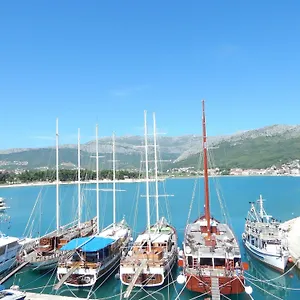 And Porat Stobrec