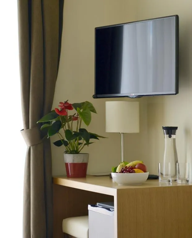 Hotel Villa Privileggio Moscenicka Draga 3*,